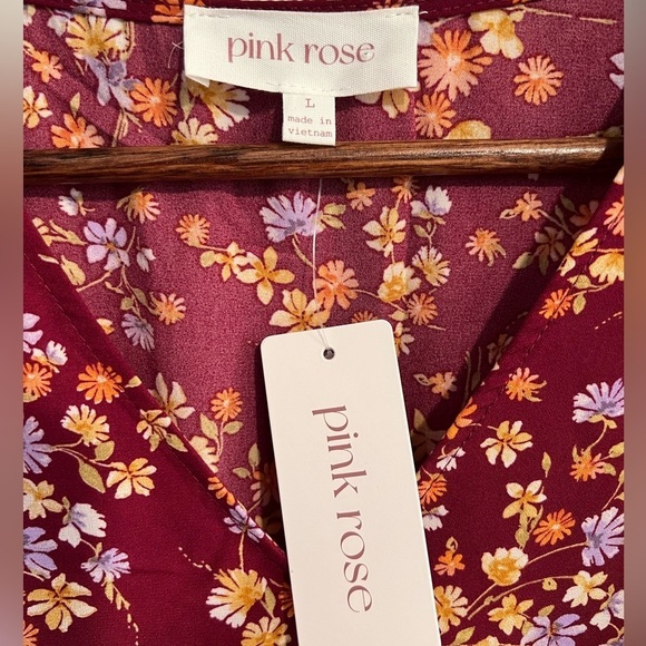NWT Pink Rose Blouse - Picture 4 of 8